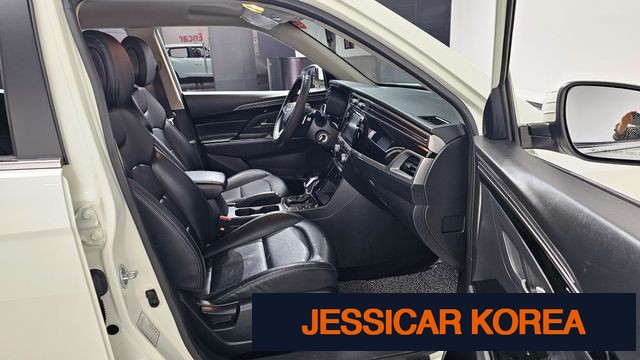 2023 KG Mobility Beautiful Korando - Thumbnail 16