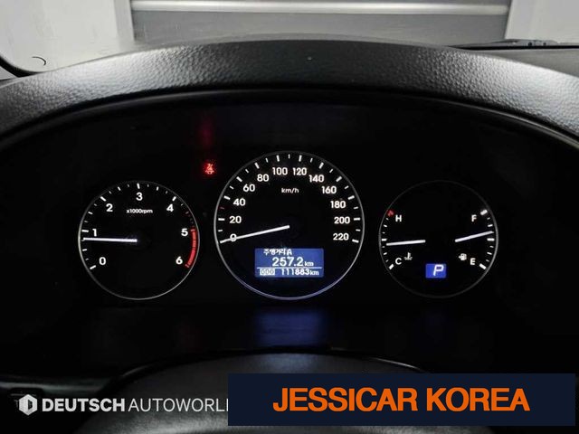 2021 Hyundai The New Grand Starex - Thumbnail 16
