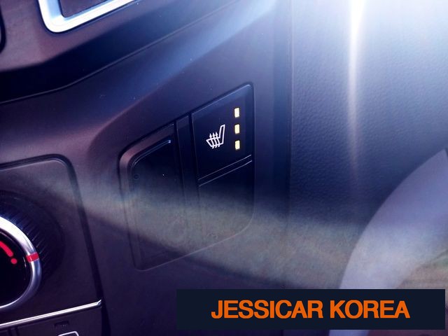 2017 Hyundai Grand Starex - Thumbnail 4