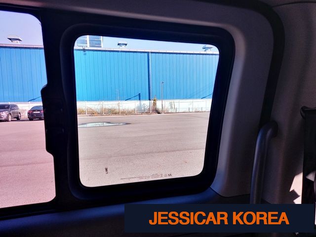 2017 Hyundai Grand Starex - Thumbnail 16