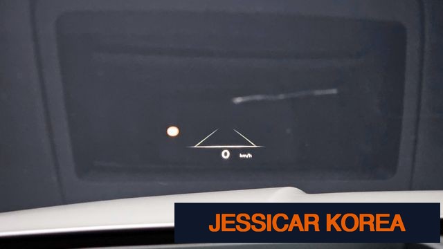 2024 Genesis GV80 - Thumbnail 9