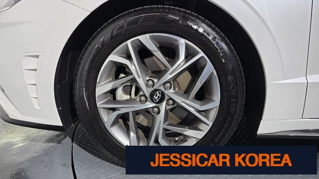 2021 Hyundai Sonata (DN8) - Thumbnail 6