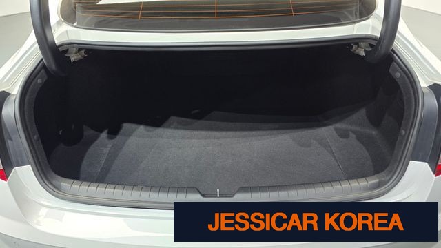 2021 Hyundai Sonata (DN8) - Thumbnail 13