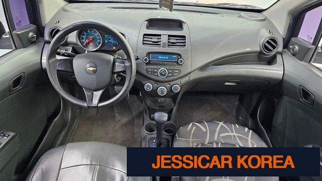 2014 Chevrolet Spark - Thumbnail 2