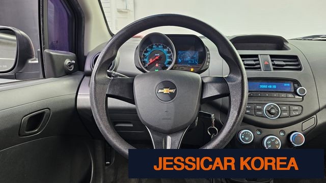 2014 Chevrolet Spark - Thumbnail 15