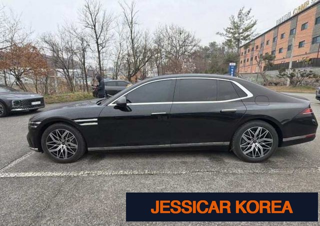 2023 Genesis G90 (RS4) - Thumbnail 4