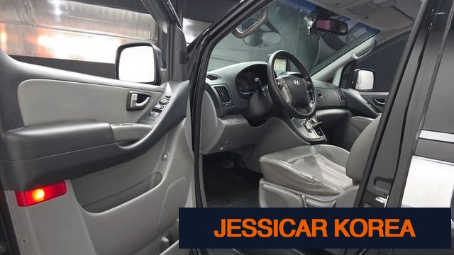 2015 Hyundai Grand Starex - Thumbnail 6