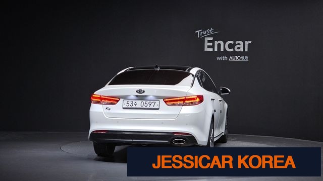 2016 Kia K5 2nd generation - Thumbnail 4