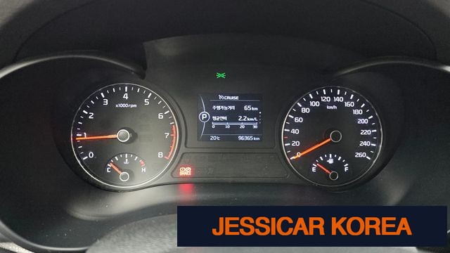 2016 Kia K5 2nd generation - Thumbnail 5