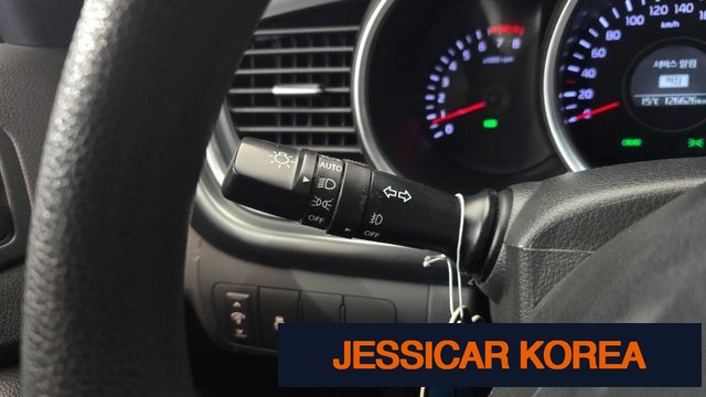 2015 Kia The New K5 - Thumbnail 10