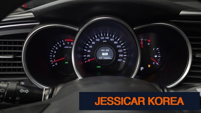 2015 Kia The New K5 - Thumbnail 20