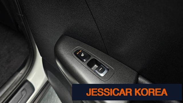 2018 Kia Sportage 4th generation - Thumbnail 2