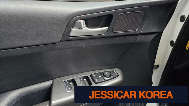 2018 Kia Sportage 4th generation - Thumbnail 12