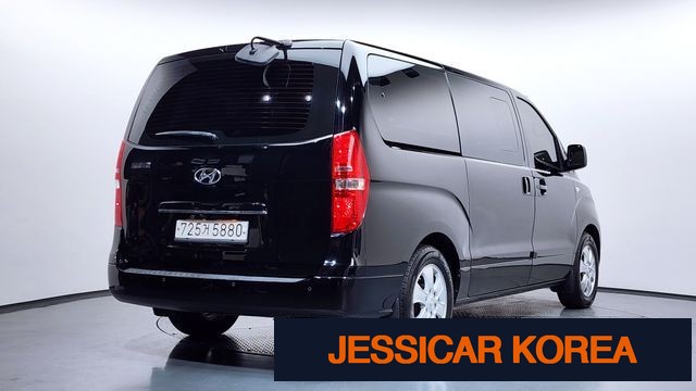 2019 Hyundai The New Grand Starex - Thumbnail 5