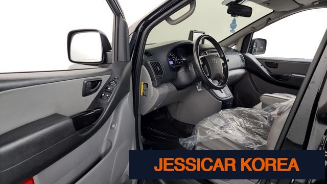 2019 Hyundai The New Grand Starex - Thumbnail 12