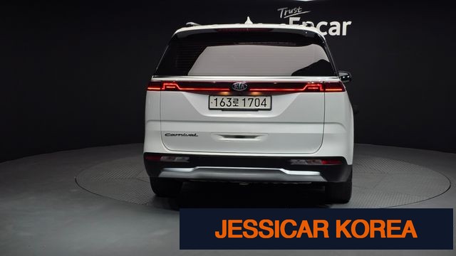 2021 Kia Carnival 4th Gen - Thumbnail 2