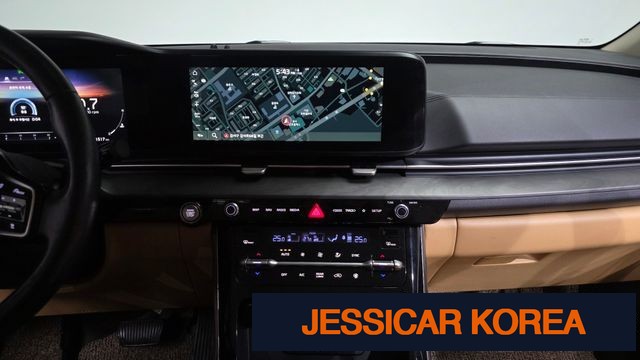 2021 Kia Carnival 4th Gen - Thumbnail 8