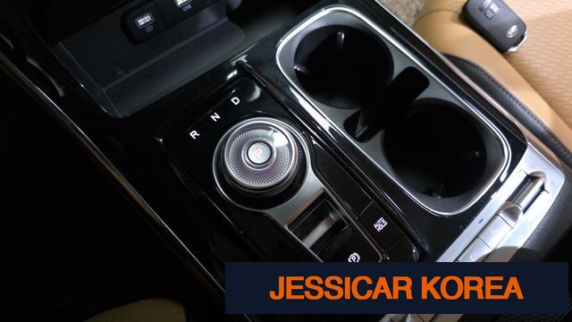 2021 Kia Carnival 4th Gen - Thumbnail 17