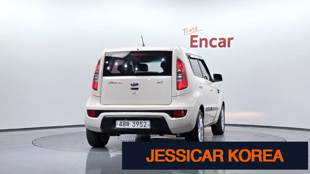 2012 Kia soul - Thumbnail 4