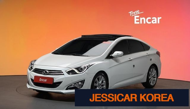 2012 Hyundai i40 saloon - Thumbnail 3