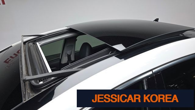 2012 Hyundai i40 saloon - Thumbnail 7