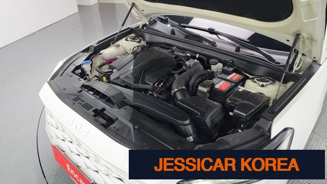 2022 Kia K8 - Thumbnail 5