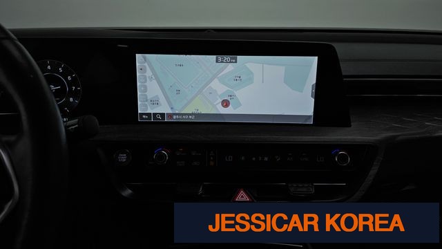 2022 Kia K8 - Thumbnail 18