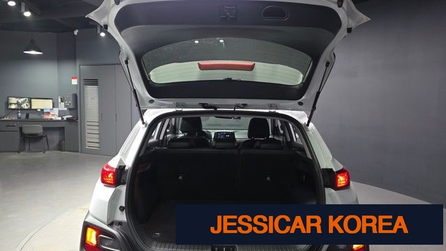 2020 Hyundai Kona - Thumbnail 6