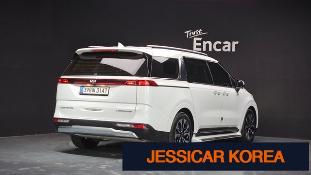 2021 Kia Carnival 4th Gen - Thumbnail 9