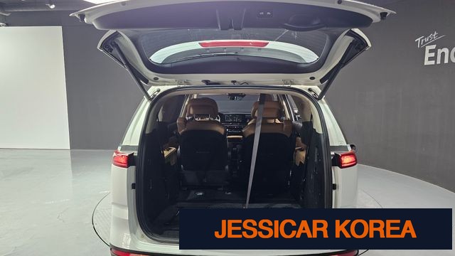 2021 Kia Carnival 4th Gen - Thumbnail 15