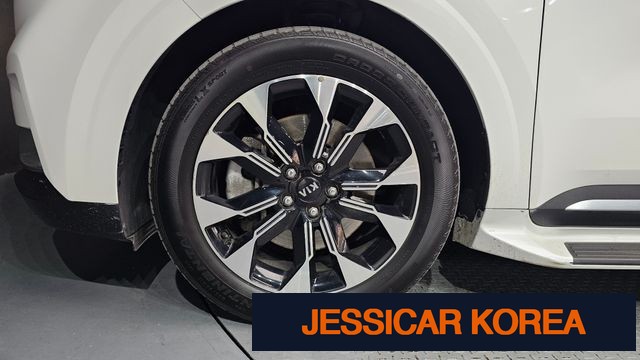 2021 Kia Carnival 4th Gen - Thumbnail 16