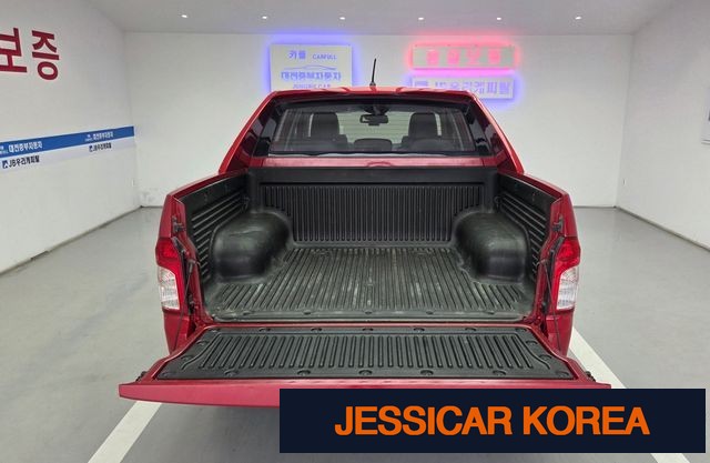 2014 KG Mobility Korando Sports - Thumbnail 14