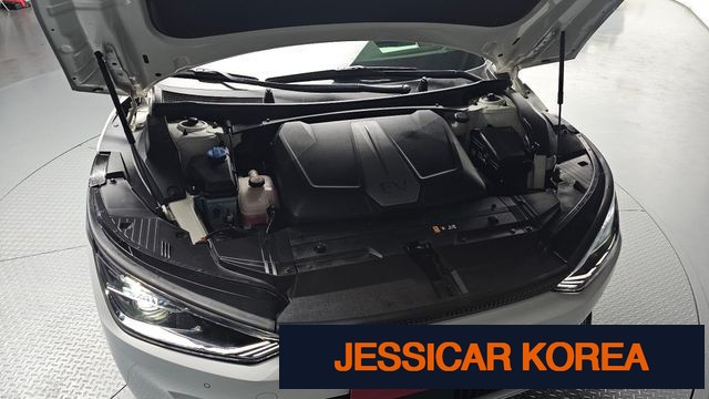 2023 Kia EV6 - Thumbnail 2