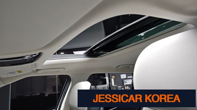 2023 Kia EV6 - Thumbnail 3