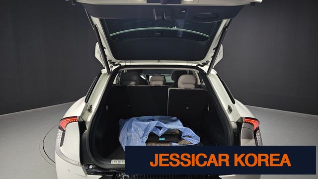 2023 Kia EV6 - Thumbnail 5