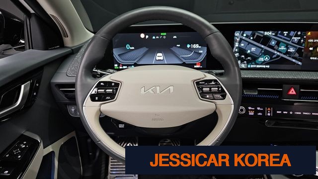 2023 Kia EV6 - Thumbnail 8