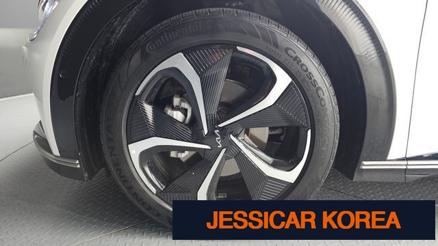 2023 Kia EV6 - Thumbnail 14