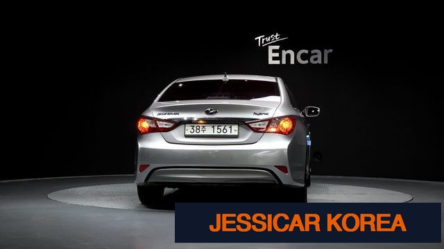 2012 Hyundai sonata hybrid - Thumbnail 6