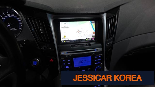2012 Hyundai sonata hybrid - Thumbnail 9