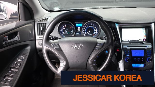 2012 Hyundai sonata hybrid - Thumbnail 16