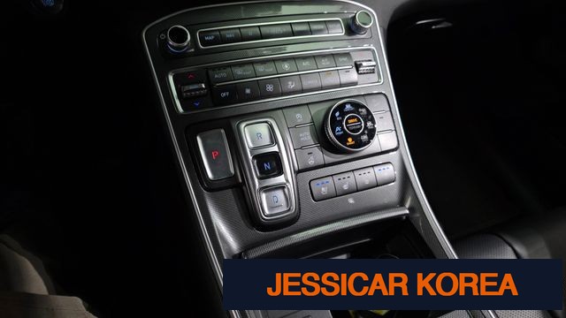 2021 Hyundai The New Santa Fe - Thumbnail 13