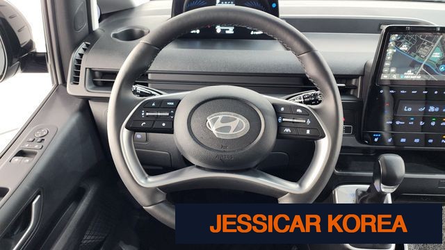 2025 Hyundai Staria - Thumbnail 12