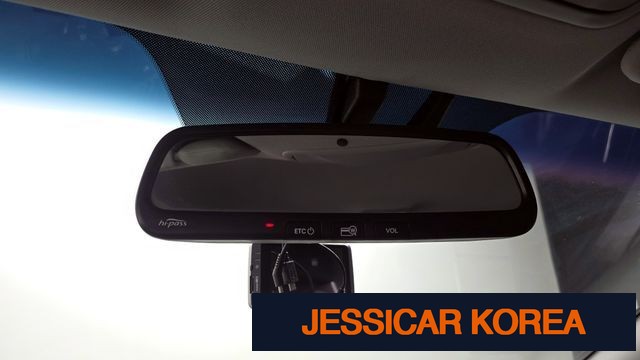 2010 Hyundai YF Sonata - Thumbnail 5