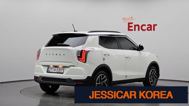 2025 KG Mobility The New Tivoli - Thumbnail 3