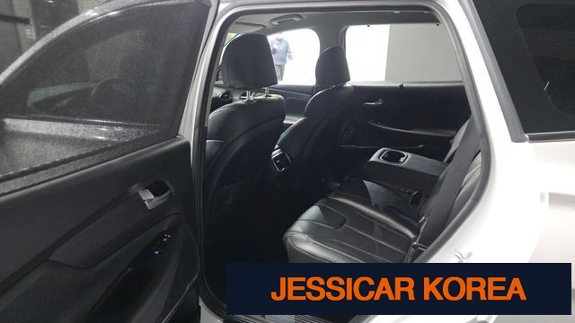 2019 Hyundai Santa Fe TM - Thumbnail 2