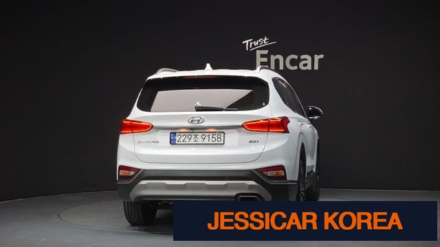 2019 Hyundai Santa Fe TM - Thumbnail 17