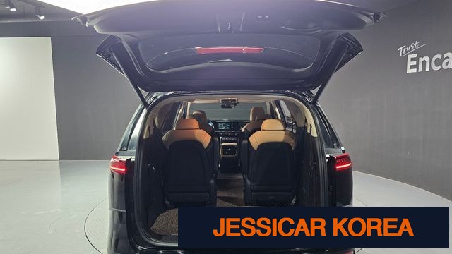 2021 Kia Carnival 4th Gen - Thumbnail 6