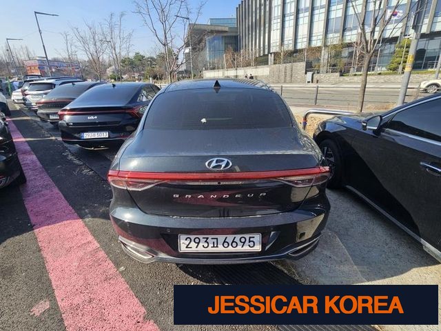 2022 Hyundai The New Grandeur IG Hybrid - Thumbnail 8