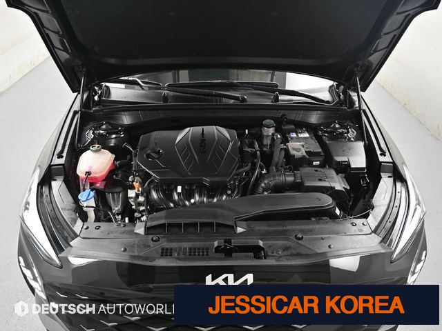 2022 Kia K8 - Thumbnail 13