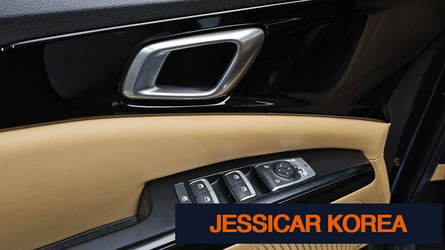2021 Kia Carnival 4th Gen - Thumbnail 3